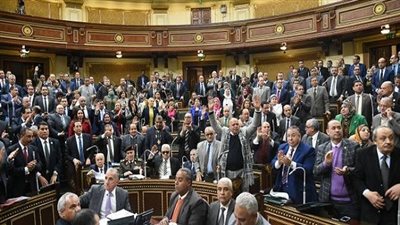 البرلمان يوافق على عمل سيارات نقل الركاب لأغراض السياحة لفترات محددة