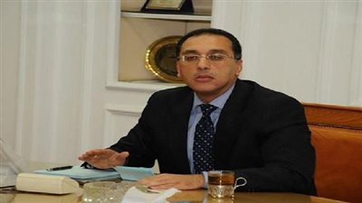 سفير الإمارات يسلم رئيس الوزراء دعوة المشاركة بالقمة العالمية للحكومات