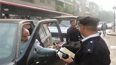 المرور يضبط 7210 مخالفات بمحاور وميادين الجيزة خلال 24 ساعة