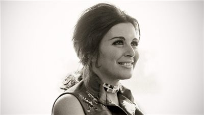 تغريم شقيقة سعاد حسنى 10 آلاف جنيه بتهمة سب وقذف نادية يسرى