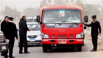 حملات مرورية مكبرة على الطرق لرصد المخالفات بالقاهرة والجيزة