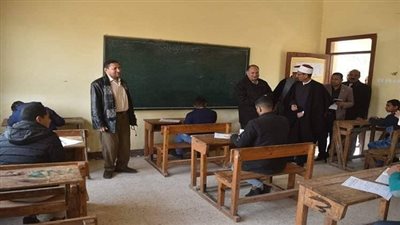 محافظ الفيوم يتابع لجان امتحانات النقل للثانوي الأزهرى ويتفقد المبنى الجديد لكلية البنات الأزهرية 