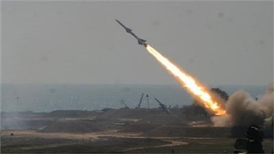 الحوثيون يطلقون النار على سيارات الأمم المتحدة بالحديدة