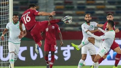قطر تهزم السعودية بهدفين في كأس آسيا (فيديو)