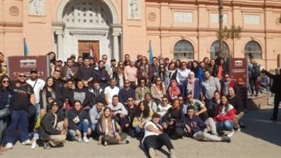 الهجرة تنظم زيارة لشباب المصريين بأستراليا لمعبد فيلة بأسوان