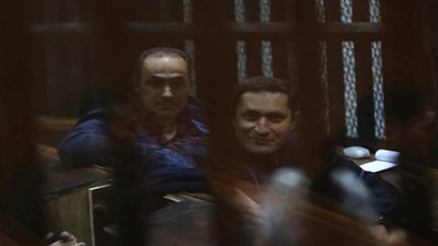 تأجيل محاكمة جمال وعلاء مبارك بقضية التلاعب بالبورصة لـ 23 مارس