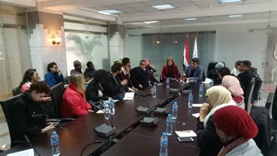 البيئة تنظم جلسة حوار مجتمعي مع الشباب والمجتمع المدني لتوحيد الجهود المبذولة فى مجال العمل البيئى