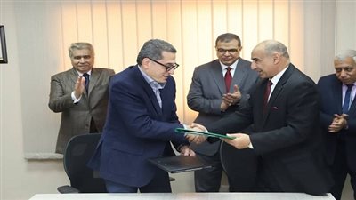 سعفان يشهد توقيع بروتوكول لتدريب وتشغيل الشباب بمكافأة 1200 جنيه شهريا