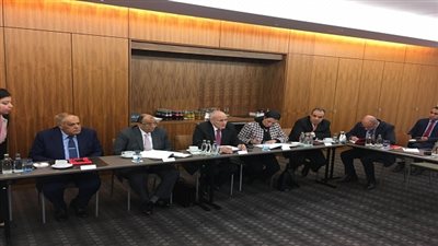 وزراء الإنتاج الحربي والتنمية المحلية والبيئة ورئيس الهيئة العربية للتصنيع  يلتقون وزير الدولة للاقتصاد والطاقة