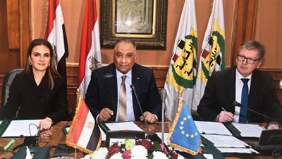 الرقابة الإدارية والاستثمار يوقعان اتفاقا مع الاتحاد الأوروبى لمكافحة الفساد