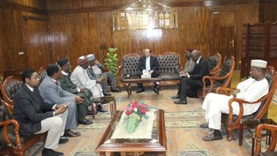 رئيس جامعة طنطا يستقبل وفد طبى من دولة نيجيريا 