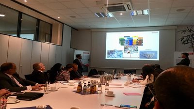 5 وزراء ورئيس 