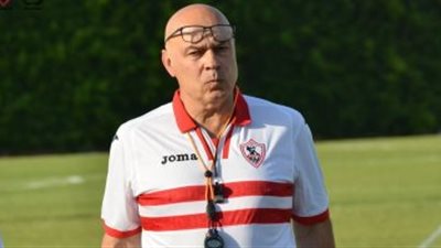 جروس يمنح جنش وأوباما إجازة خاصة من الزمالك