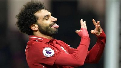 أول تعليق من ليفربول على غلق حسابات محمد صلاح