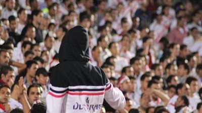 جمهور الزمالك يتجمع أمام النادي.. ما الأسباب؟