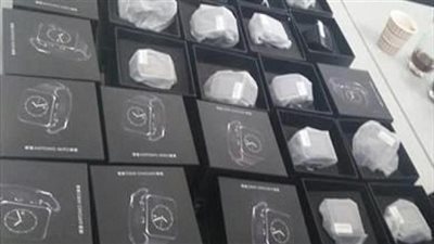 إحباط تهريب 71 ساعة يد مزودة بكاميرا عبر ميناء القاهرة الجوي