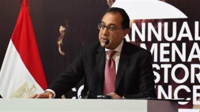 رئيس الوزراء يستجيب لطلب شاب مصري فى منتدى دافوس.. ماذا فعل؟