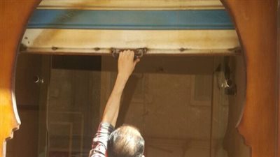 حملة لغلق وتشميع المحلات المخالفة بالمعادى