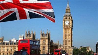 بريطانيا تهدد بحظر وسائل التواصل الاجتماعي تجنبا لانتحار الشباب