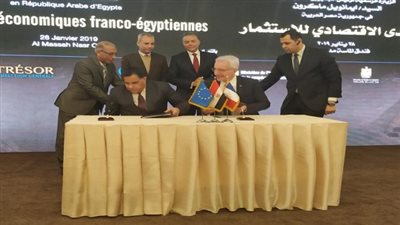 وزير النقل يشهد توقيع اتفاقية تشغيل الخط الثالث لمترو الأنفاق مع شركة RATP الفرنسية