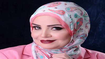 غدا.. أمل منصور تناقش 