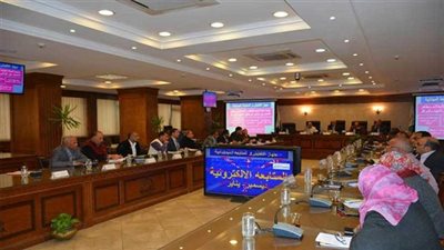 محافظ الجيزة لرؤساء الأحياء والمراكز والمدن  