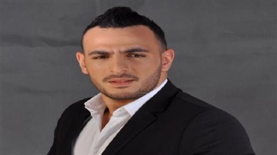 الأعلامي عامر طاهر يقدم مؤتمر 