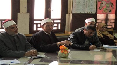 رئيس الإدارة المركزية للازهر الشريف بالفيوم استعداد جيد ومتابعه فعالة مع بداية الدراسة 