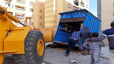 حملة لإزالة الاشغالات والاكشاك المخالفة بعبور السويس