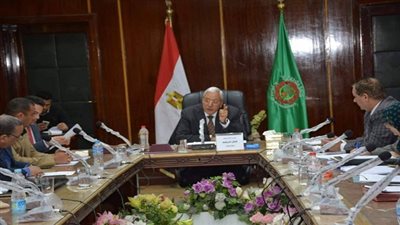 محافظ الدقهلية: تذليل العقبات امام الاتوبيس النهري 