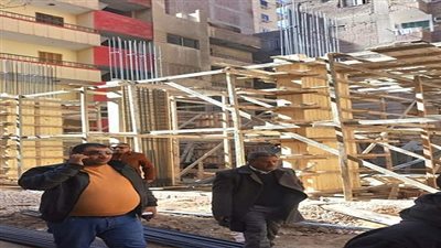 إيقاف اعمال بناء مخالف بالمعصرة ومصادرة  2 خـلاطـة خـرسانية