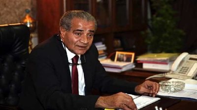 مد فترة الأوكازيون الشتوي حتى 21 مارس المقبل