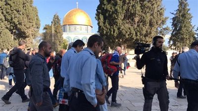 قائد شرطة الاحتلال الإسرائيلي يقود اقتحاما استفزازيا للمسجد الأقصى