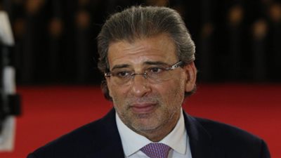 أول رد من خالد يوسف بعد هروبه إلى باريس