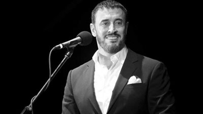 ما حقيقة تغيير كاظم الساهر لشهرته رسمياً؟