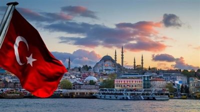 تركيا تمدد مهمة قواتها البحرية في خليج عدن عاما إضافيا