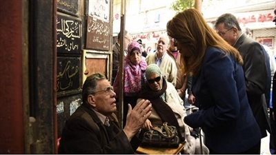 غادة والي تزور دار الهدايا للرعاية الاجتماعية بالإسكندرية