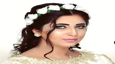 إيمان عبد العزيز تنتهي من تصوير كليب 