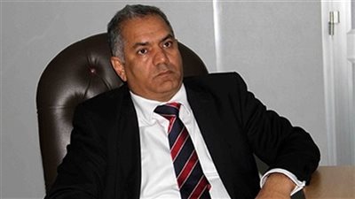 وزير الآثار السابق محاضرًا بأكاديمية الأوقاف