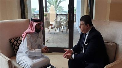 حسين زين يلتقي الرئيس التنفيذى لمركز الاتصال الوطنى بالبحرين لبحث سبل التعاون الاعلامي