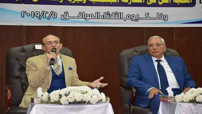 بالصور.. صبحي يشارك اهالي الدقهلية في عيدها القومي