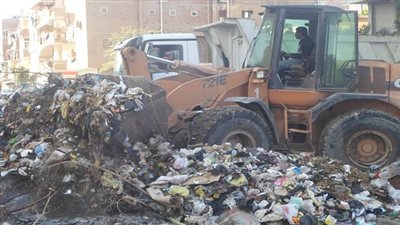 احياء السويس تشهد ثورة حقيقية لمواجهة تلال القمامة