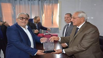 محافظ الدقهلية.. يشكر كل من تبرع في انشاء مبني الغسيل الكلوي بمنية النصر