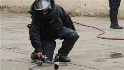 تفكيك قنبلة 