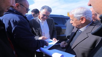 وزير النقل: رفع كفاءة الطريق الدولي الساحلي وتحويلة إلي طريق حر