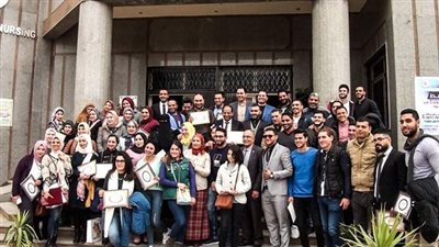 بالصور.. تمريض المنصورة ينظم دورة التغذية العلاجية  