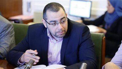 طلب إحاطة لوزير التعليم العالي بشأن أزمة عمادة «إعلام القاهرة»