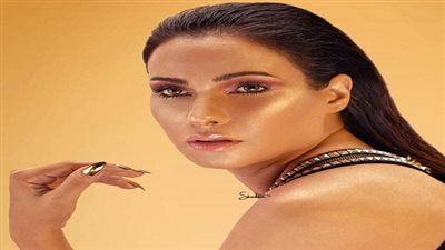 بالصور.. سمر جابر بإطلالة جذابة في أحدث جلسة تصوير 