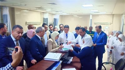  خلال زيارتها لمستشفى ارمنت بالأقصر: وزيرة الصحة تشيد بالخدمة الطبية المقدمة للمرضى