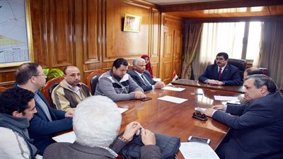 محافظ القليوبية يتابع استكمال اجراءات التقنين والإسراع في تبسيط إجراءات تقنين أراضي أملاك الدولة